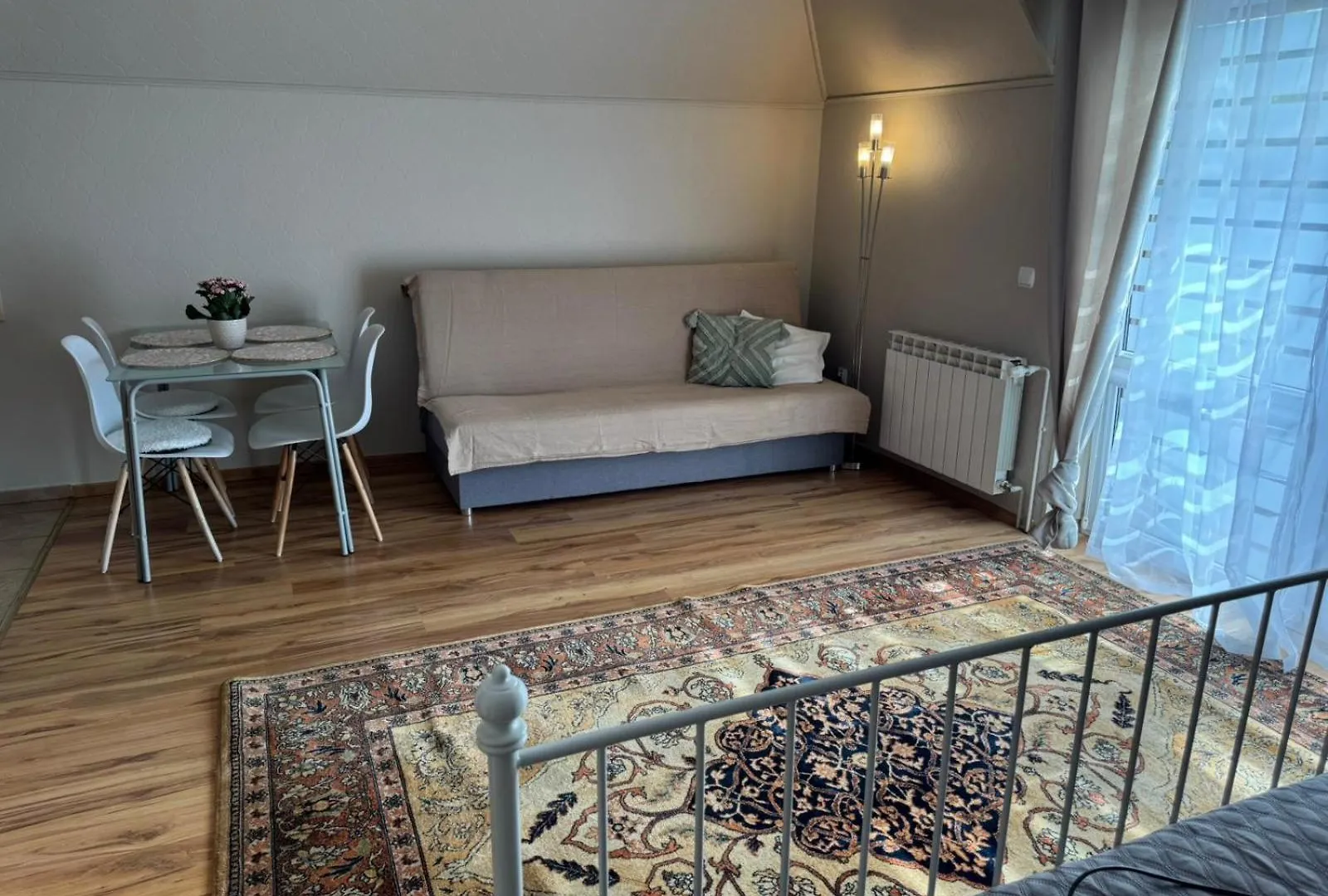 Pensjonat Stacja Sopot Pokoje Do Wynajecia